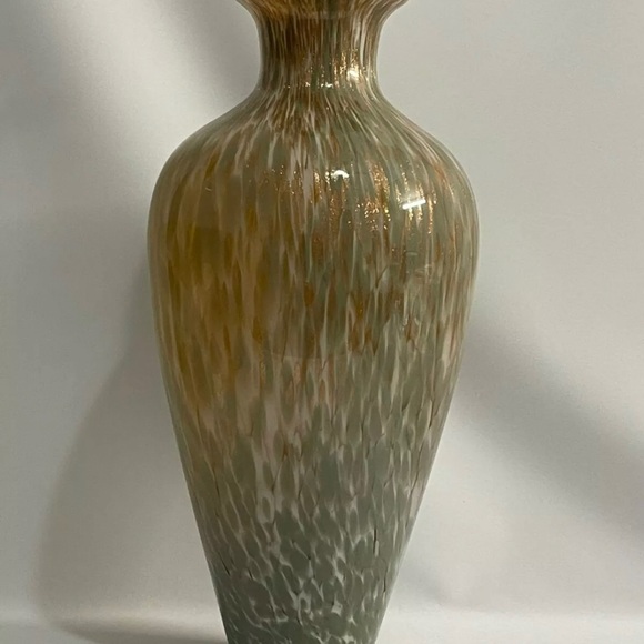 Haverty's 19" Artisan Gold Pattern Glass Element Floor Vase - Picture 6 of 8